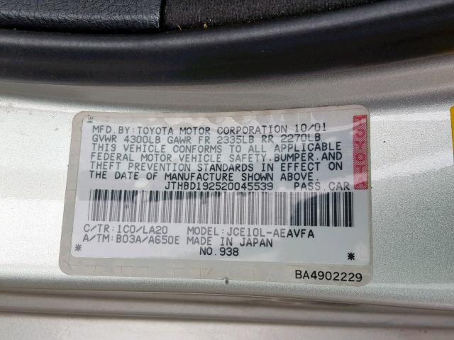 JTHBD192520045539 - 2002 LEXUS IS 300 SILVER photo 10