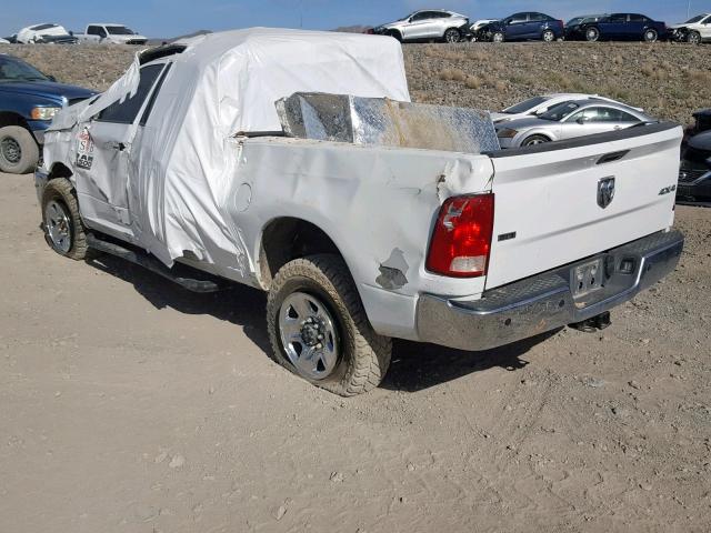 3C6UR5DL9JG277985 - 2018 RAM 2500 SLT WHITE photo 3