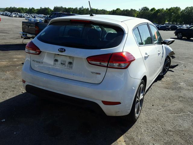 KNAFX5A86G5618070 - 2016 KIA FORTE EX WHITE photo 4