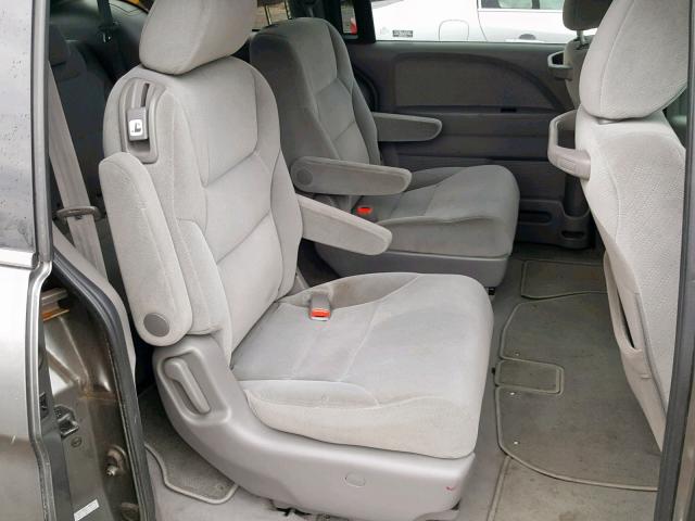 5FNRL382X9B021300 - 2009 HONDA ODYSSEY LX GRAY photo 6