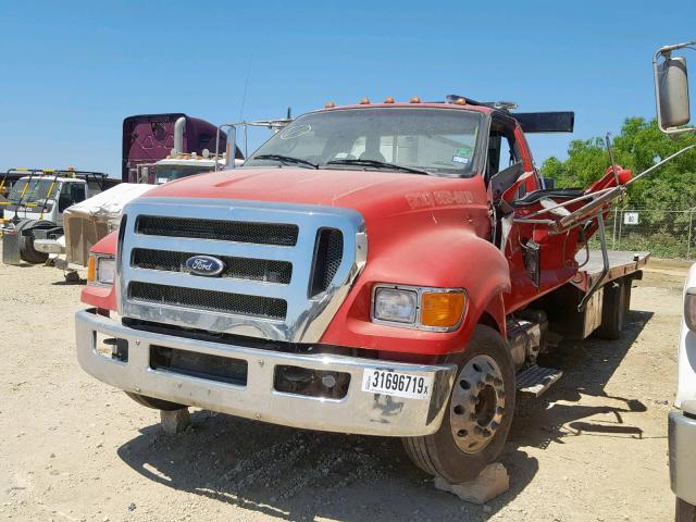 3FRWF65H38V066672 - 2008 FORD F650 SUPER RED photo 2