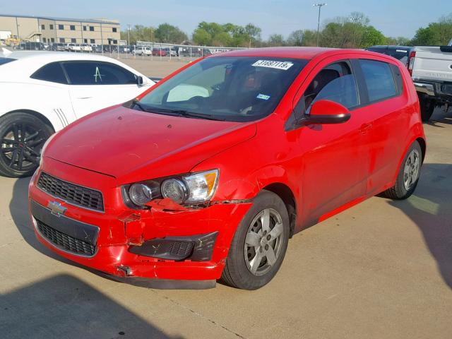 1G1JA6SH2F4149706 - 2015 CHEVROLET SONIC LS RED photo 2