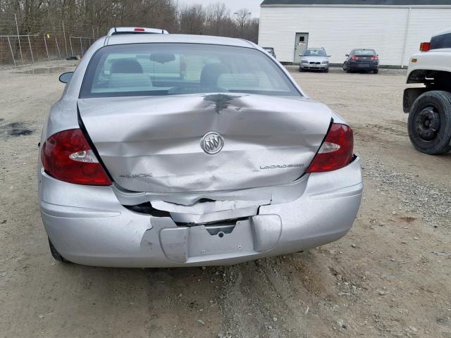 2G4WC532651203493 - 2005 BUICK LACROSSE C SILVER photo 10