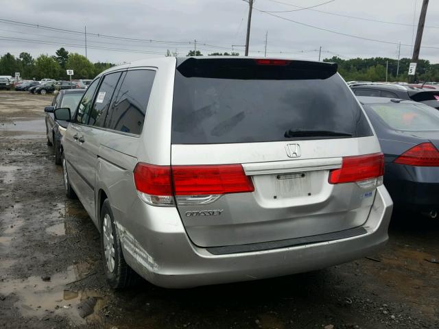 5FNRL38228B082882 - 2008 HONDA ODYSSEY LX SILVER photo 3