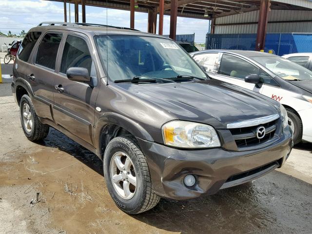 4F2YZ04176KM25076 - 2006 MAZDA TRIBUTE S BROWN photo 1