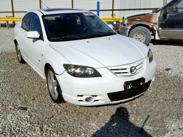 JM1BK323951231024 - 2005 MAZDA 3 S WHITE photo 1