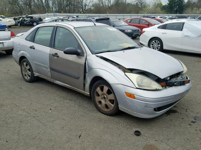 1FAFP38352W157745 - 2002 FORD FOCUS ZTS SILVER photo 1