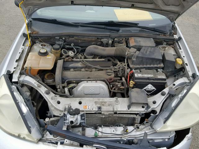 1FAFP38352W157745 - 2002 FORD FOCUS ZTS SILVER photo 7