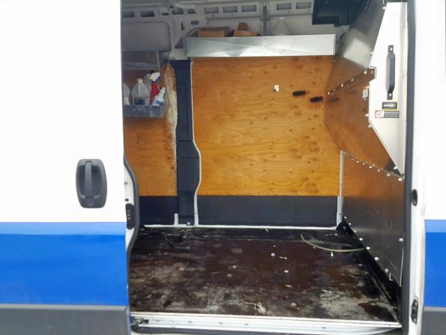 3C6URVJG6HE544643 - 2017 RAM PROMASTER 白色 照片 6