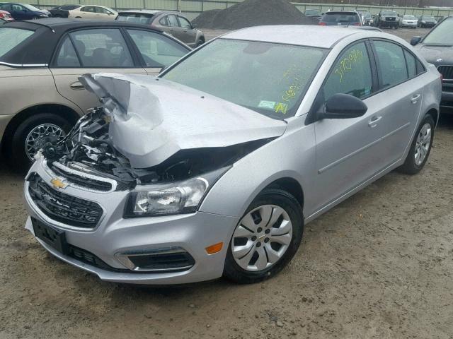 1G1PA5SG0F7185162 - 2015 CHEVROLET CRUZE LS SILVER photo 2