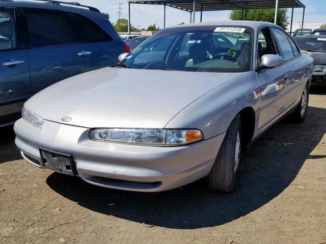 1G3WS52K5WF341948 - 1998 OLDSMOBILE INTRIGUE G SILVER photo 2