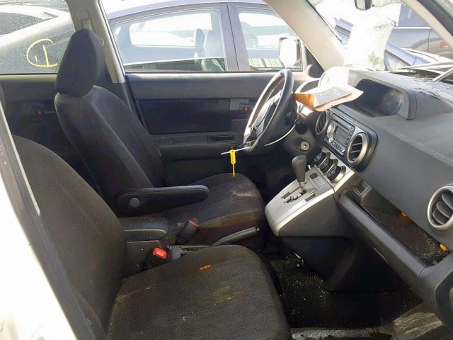 JTLZE4FE1A1103852 - 2010 TOYOTA SCION XB 白色 照片 5