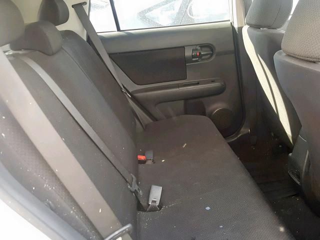 JTLZE4FE1A1103852 - 2010 TOYOTA SCION XB 白色 照片 6