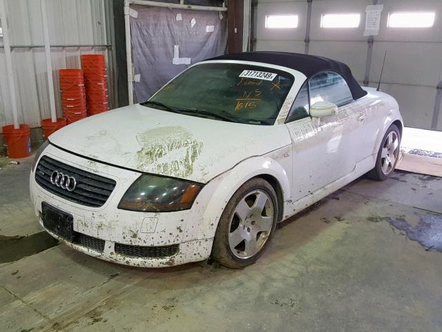 TRUUT28N321011615 - 2002 AUDI TT QUATTRO WHITE photo 2