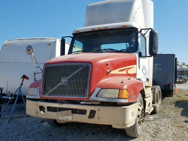 4V4NC9RF91N323464 - 2001 VOLVO VN VNL WHITE photo 2