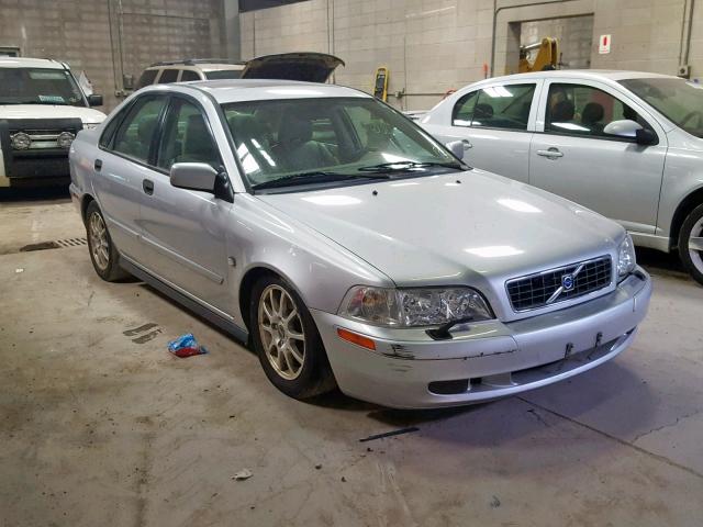 YV1VS27544F106347 - 2004 VOLVO S40 1.9T SILVER photo 1