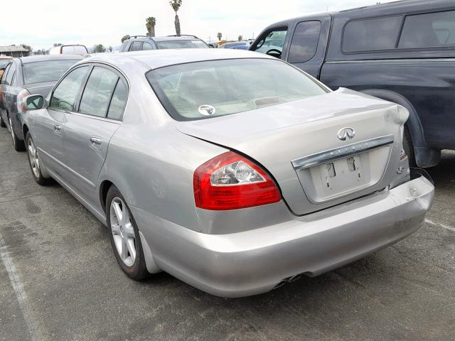 JNKBF01A32M001751 - 2002 INFINITI Q45 SILVER photo 3