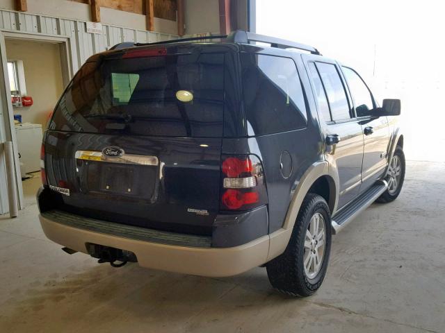 1FMEU64E07UB18955 - 2007 FORD EXPLORER E GRAY photo 4