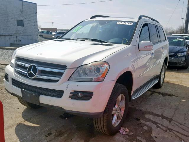 4JGBF71E27A120814 - 2007 MERCEDES-BENZ GL 450 4MA WHITE photo 2