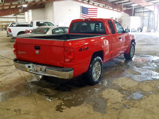 1D7HW42K16S589098 - 2006 DODGE DAKOTA SLT RED photo 4