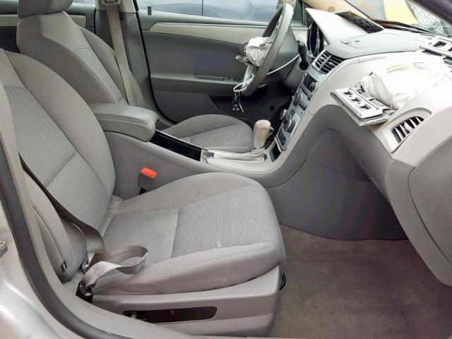 1G1ZB5E11BF204119 - 2011 CHEVROLET MALIBU LS SILVER photo 5