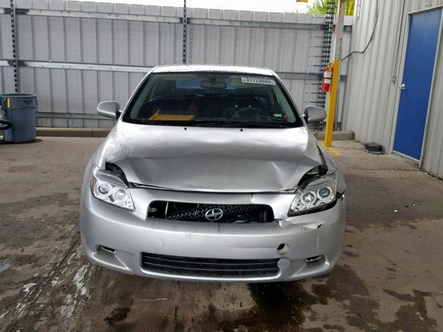 JTKDE167X80247107 - 2008 TOYOTA SCION TC SILVER photo 9