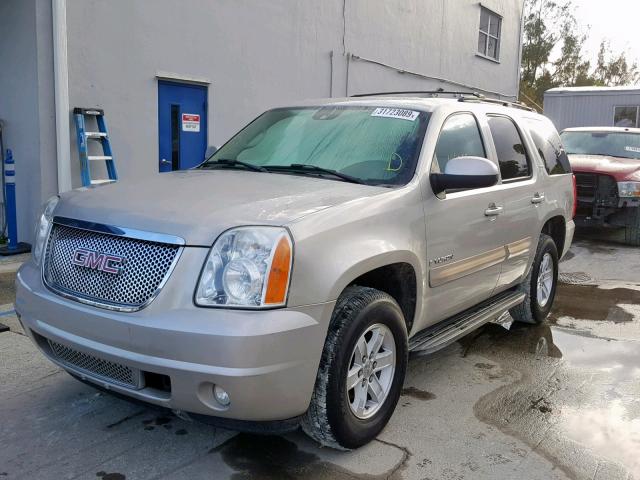 1GKFC13018R126009 - 2008 GMC YUKON BEIGE photo 2