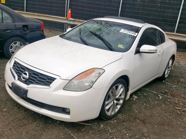 1N4BL24EX9C140110 - 2009 NISSAN ALTIMA 3.5 WHITE photo 2