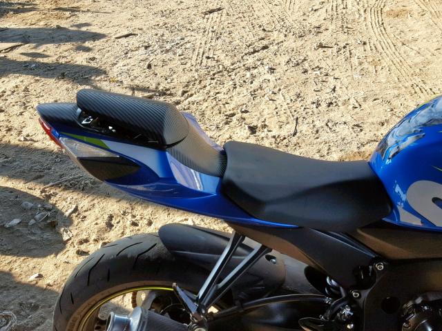 JS1GR7MA1G2101315 - 2016 SUZUKI GSX-R750 BLUE photo 6