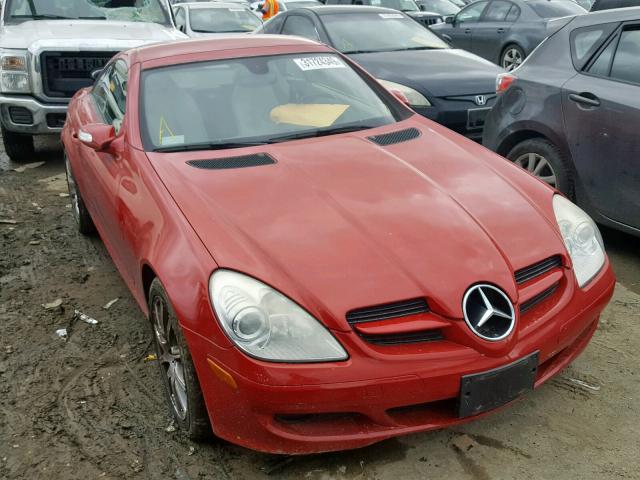 WDBWK56FX6F120874 - 2006 MERCEDES-BENZ SLK 350 RED photo 1