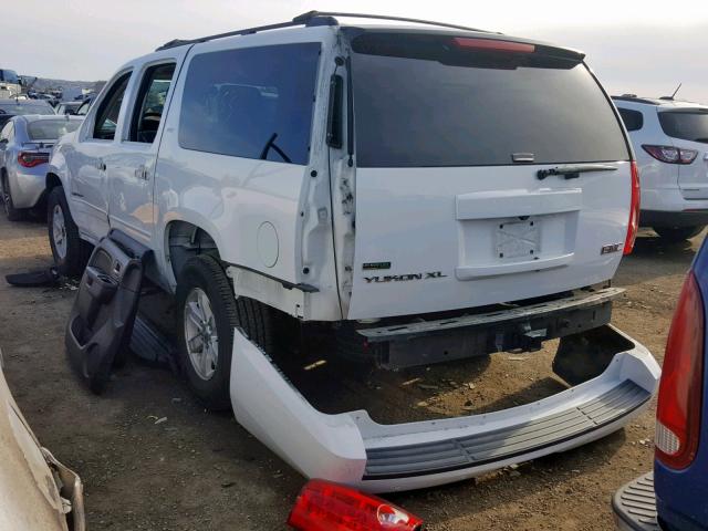 1GKS1KE04BR388170 - 2011 GMC YUKON XL C WHITE photo 3