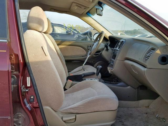 KMHWF25S62A592611 - 2002 HYUNDAI SONATA GL MAROON photo 5