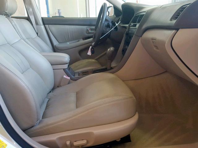 JT8BF28G7X0163984 - 1999 LEXUS ES 300 BEIGE photo 5