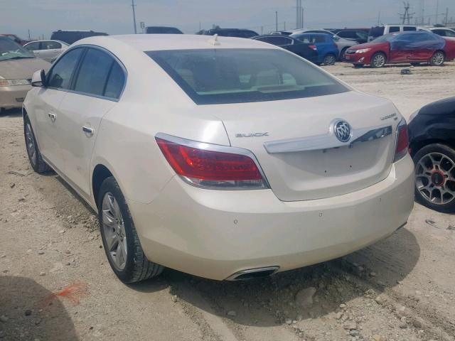 1G4GE5ED4BF289209 - 2011 BUICK LACROSSE C WHITE photo 3