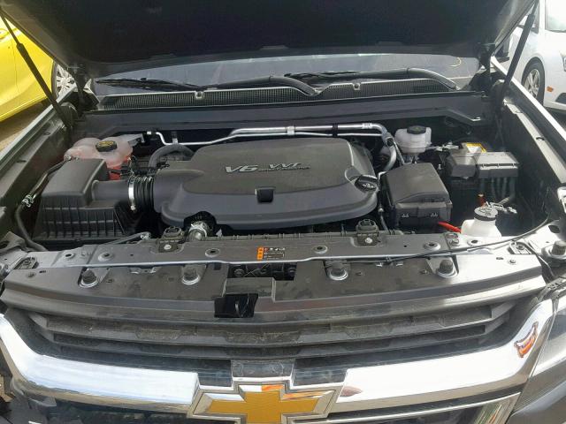 1GCGTCEN7J1290180 - 2018 CHEVROLET COLORADO L GRAY photo 7