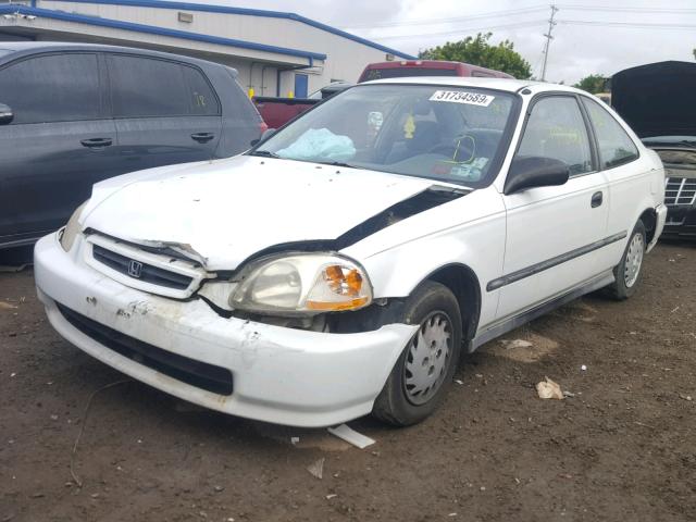 1HGEJ6223TL009722 - 1996 HONDA CIVIC DX WHITE photo 2