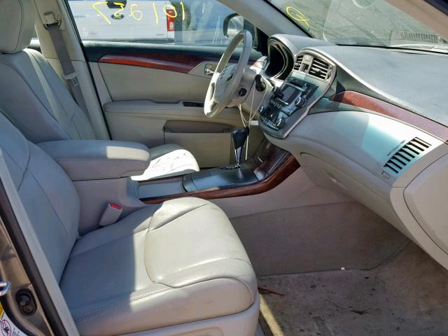 4T1BK3DB7BU388433 - 2011 TOYOTA AVALON BAS GRAY photo 5