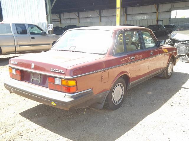 YV1AA884XL1394588 - 1990 VOLVO 240 BASE RED photo 4