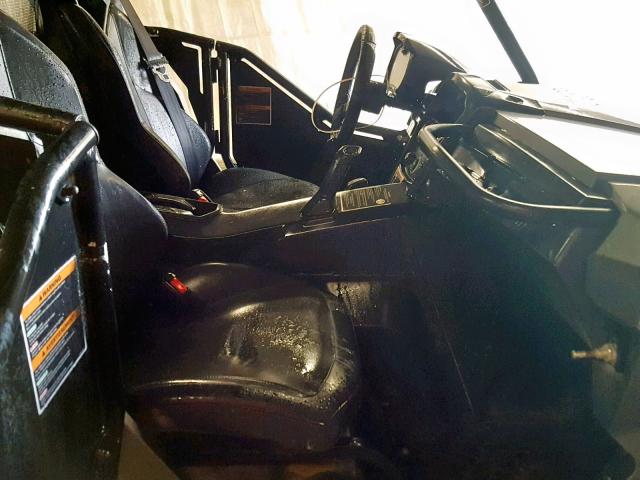 3JBKKAP28FJ003304 - 2015 CAN-AM COMMANDER GRAY photo 5