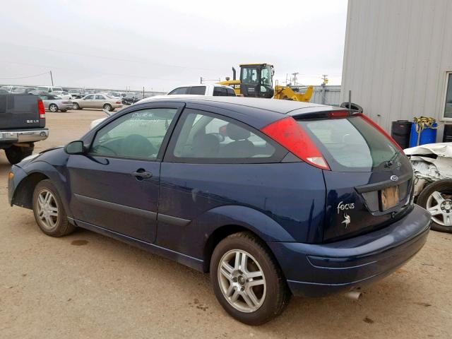 3FAFP31363R153587 - 2003 FORD FOCUS ZX3 BLUE photo 3