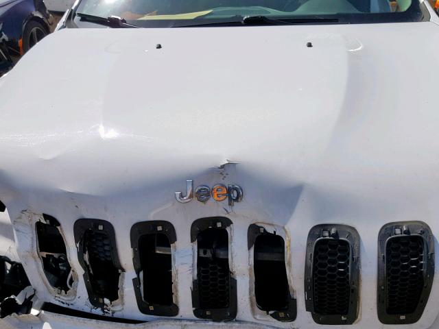 1C4PJMCB2EW230689 - 2014 JEEP CHEROKEE L WHITE photo 7