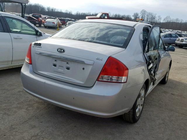 KNAFE221995634997 - 2009 KIA SPECTRA EX SILVER photo 4