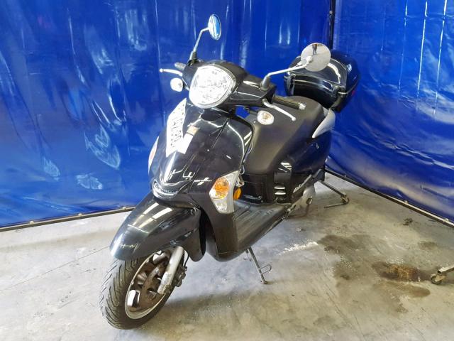 LC2D2100XBC100204 - 2011 KYMCO USA INC LIKE 200I BLACK photo 2