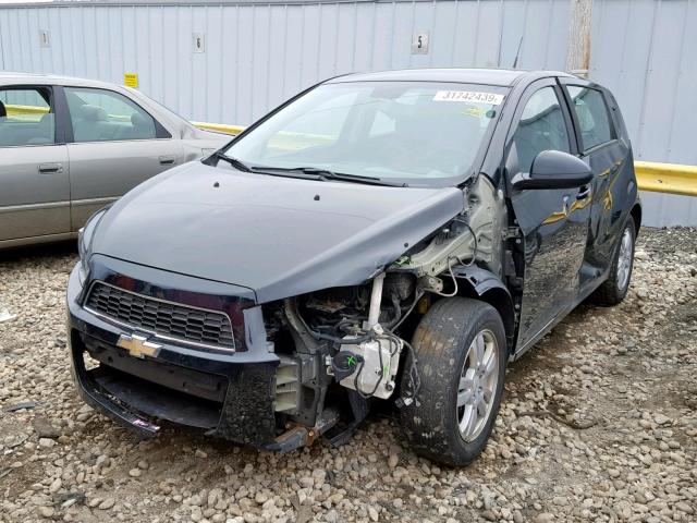 1G1JA6SHXC4204544 - 2012 CHEVROLET SONIC LS 黑色 照片 2