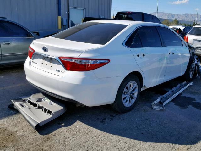 4T1BD1FK9GU185921 - 2016 TOYOTA CAMRY HYBR WHITE photo 4