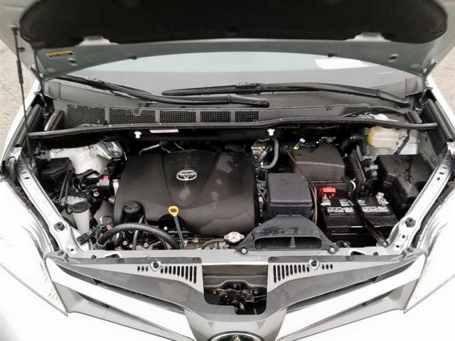 5TDYZ3DC0KS986256 - 2019 TOYOTA SIENNA LIM SILVER photo 5