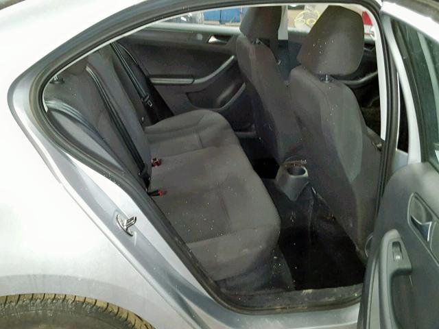 3VW2K7AJ6DM206443 - 2013 VOLKSWAGEN JETTA BASE SILVER photo 6