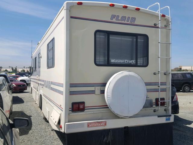 1GBKP37N3N3305980 - 1992 FLAI MOTORHOME BEIGE photo 3