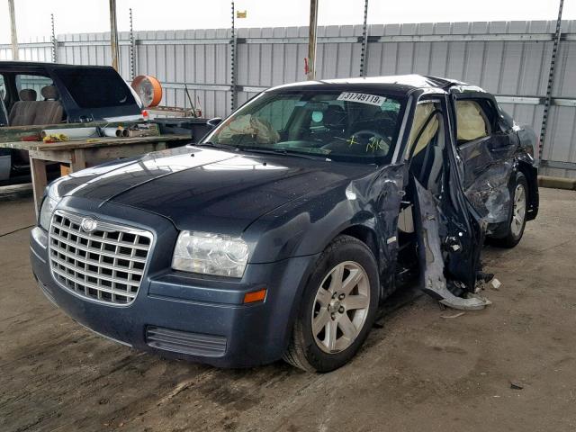 2C3LA43R47H697694 - 2007 CHRYSLER 300 BLUE photo 2