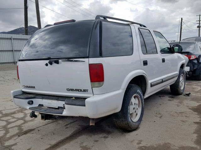 1GNDT13W41K246903 - 2001 CHEVROLET BLAZER WHITE photo 4